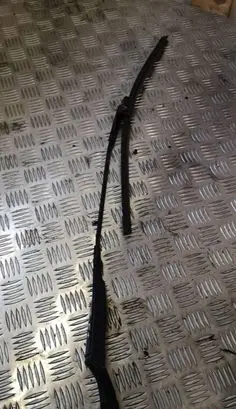 Volkswagen PASSAT B5.5 Front wiper blade arm 3b1955410c