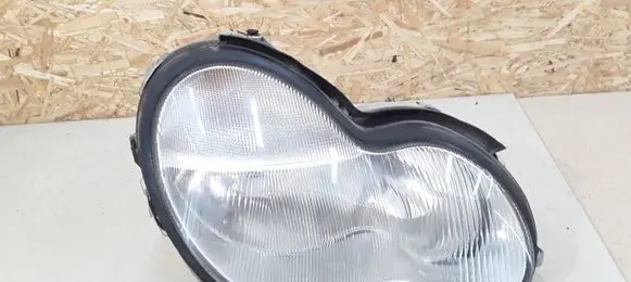 Mercedes-Benz C W203 Headlight/headlamp 0301166202 1305235457 A2038200261