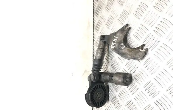 Volkswagen PASSAT B5.5 Alternator belt tensioner F23470909 038903145
