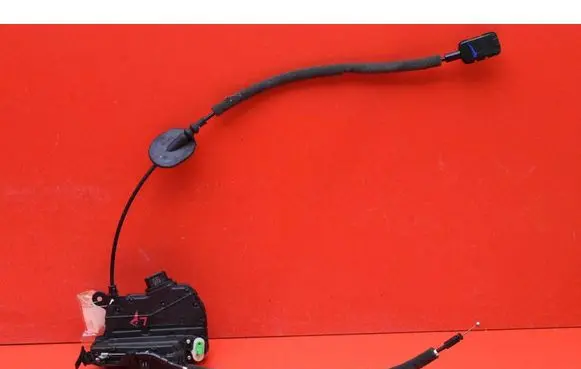 Renault Zoe Front door lock 805031107R