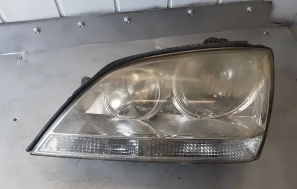 KIA Sorento Headlight/headlamp