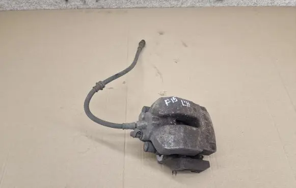 BMW X5 F15 Rear brake caliper 6776787
