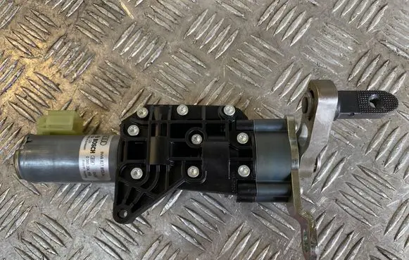 Audi A4 S4 B9 Tailgate/trunk/boot lift motor 8W9827852A 0390204156 1397221037