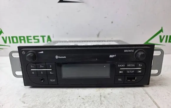 Nissan NV300 Radio/CD/DVD/GPS head unit 281156320R A2J015P0794