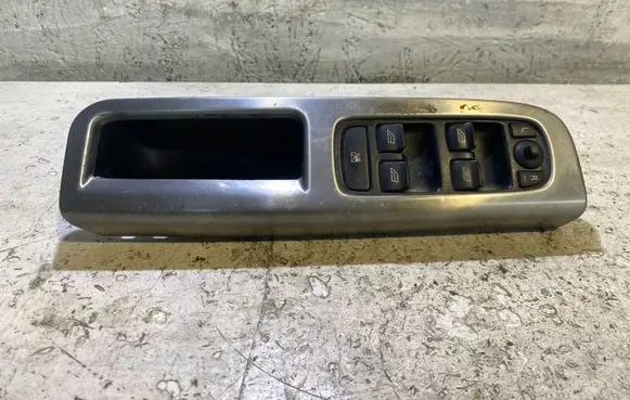 Volvo V50 Electric window control switch 30795081 03451700 N3RDA