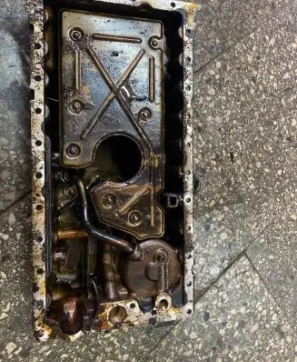 Volvo XC70 Oil sump