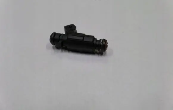 Mercedes-Benz CLK A208 C208 Fuel injector A1120780049