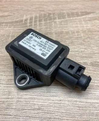 Audi A4 S4 B6 8E 8H ESP acceleration yaw rate sensor 8E0907637A 0265005245
