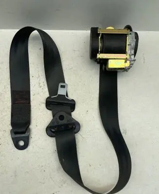 Citroen Xsara Front seatbelt 040162