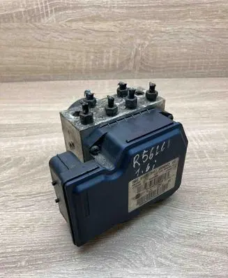 Mini One - Cooper Coupe R56 ABS Pump 6858542