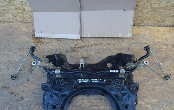 Citroen Berlingo Front suspension assembly kit set 