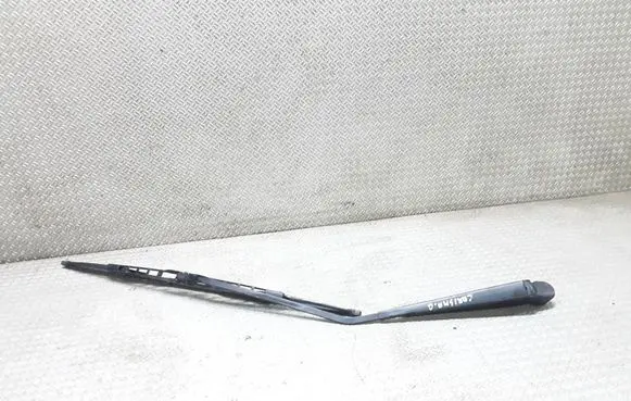 Mitsubishi Carisma Rear wiper blade arm