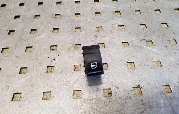Skoda Superb B6 (3T) Electric window control switch 5J0959855