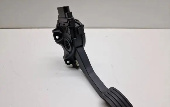 Volvo XC60 Accelerator pedal position sensor 8G9N9F836BA 6PV00922016 20042009