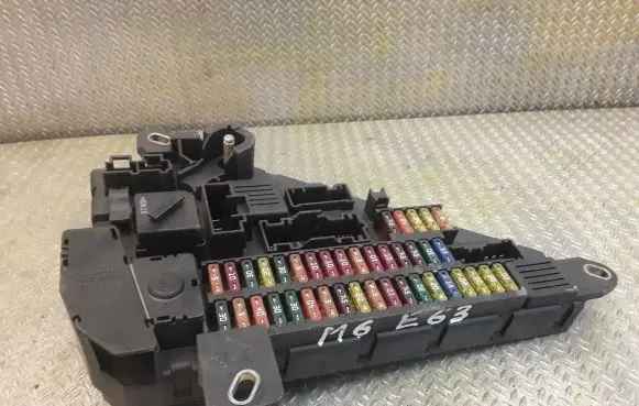 Fuse box set