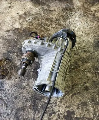 Volkswagen Touareg I Gearbox transfer box case 0AD341011 0AD341601C