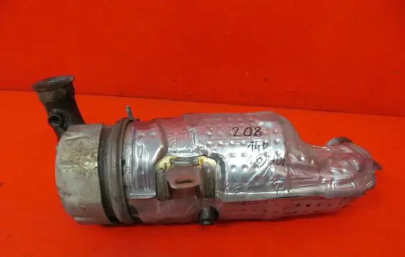 Peugeot 208 I Catalyst/FAP/DPF particulate filter K685 F026 9808329380