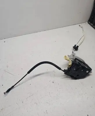 Audi Q7 4L Front door lock 