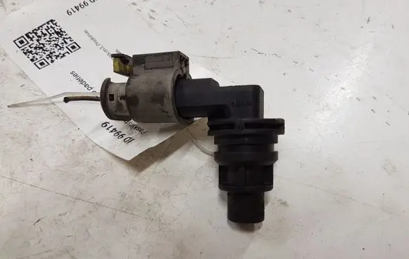 Opel Insignia A Camshaft position sensor 55201876