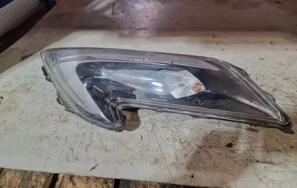 Nissan Juke I F15 Headlight/headlamp 26125BV80A