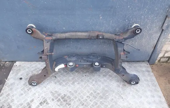 Volvo XC60 Rear subframe 