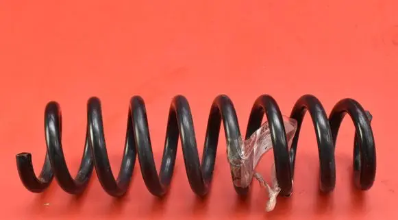 BMW 7 F01 F02 F03 F04 Rear coil spring