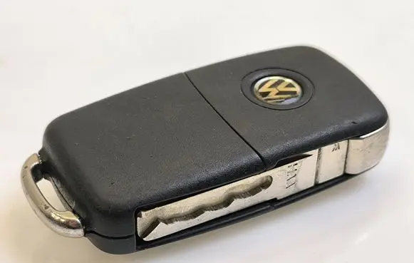 Volkswagen e-Golf Ignition key/card 434MHZ 5K0837202Q 5FA01018001