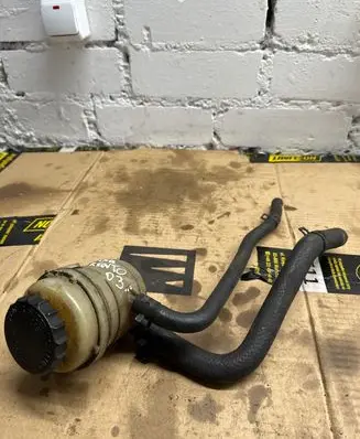KIA Sorento Power steering fluid tank/reservoir