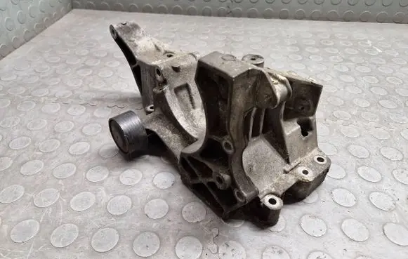 Generator/alternator bracket