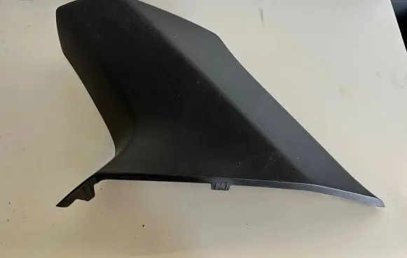 BMW X5 E70 (B) pillar trim (top) 7141498