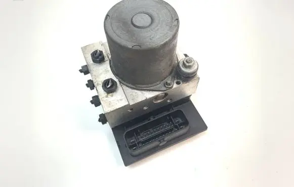 Audi A4 S4 B7 8E 8H ABS Pump 8E0614517AK 8E0910517D