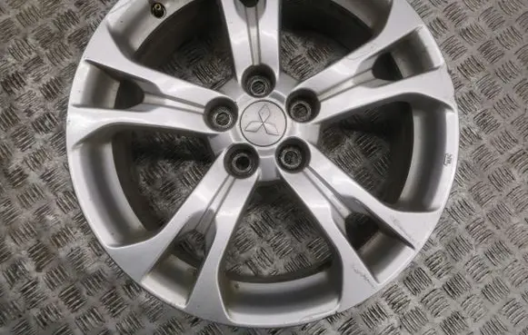 Mitsubishi Outlander R18 alloy rim 4250C201