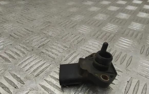 Volkswagen PASSAT B5 Air pressure sensor 038906051 0281002177