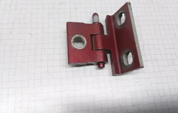 Volvo V70 Front door upper hinge