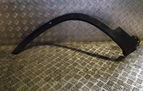 Front arch trim