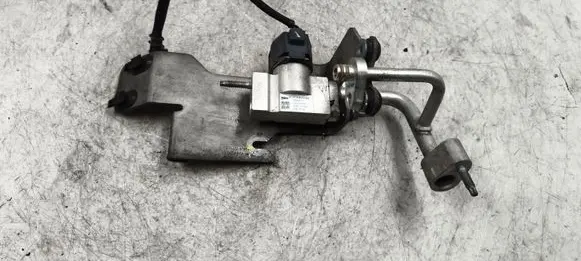 Opel Corsa F Air conditioning (A/C) expansion valve T588455