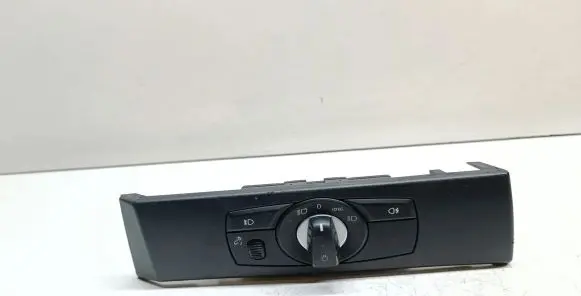 BMW 5 E60 E61 Light switch 6988565