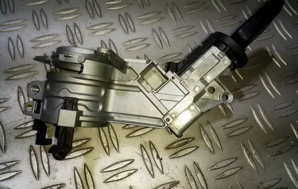 Steering wheel lock