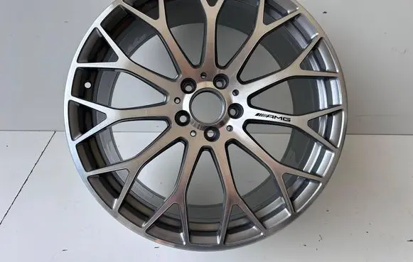 Mercedes-Benz C W206 R20 alloy rim 2064013200