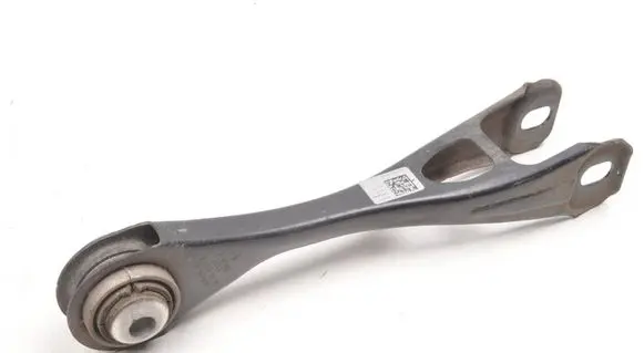 BMW i3 Rear control arm 6852270