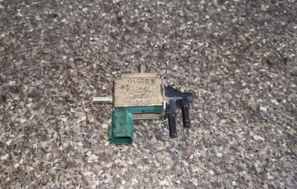 Nissan Almera Tino Turbo solenoid valve AESA123