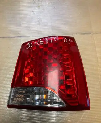 KIA Sorento Rear/tail lights