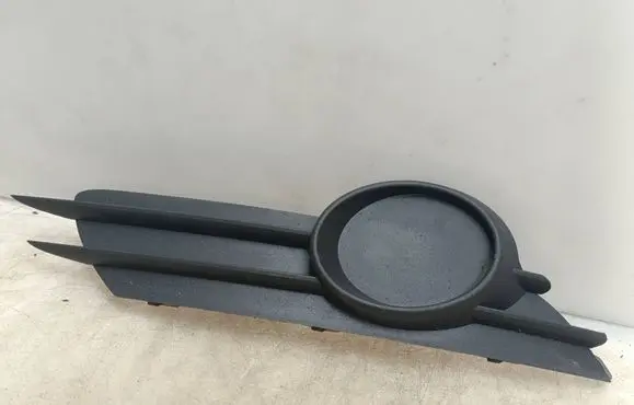 Opel Corsa D Front bumper lower grill 13211481 475498858