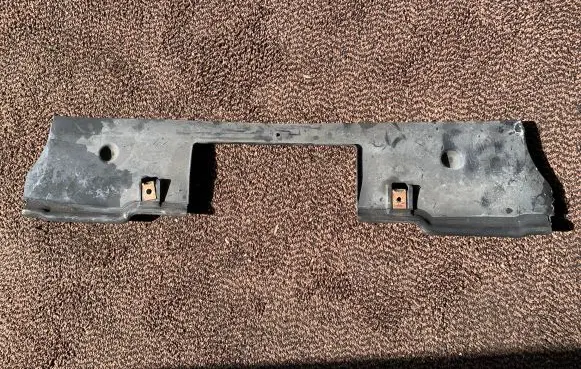 BMW 7 E65 E66 Radiator trim 7052464