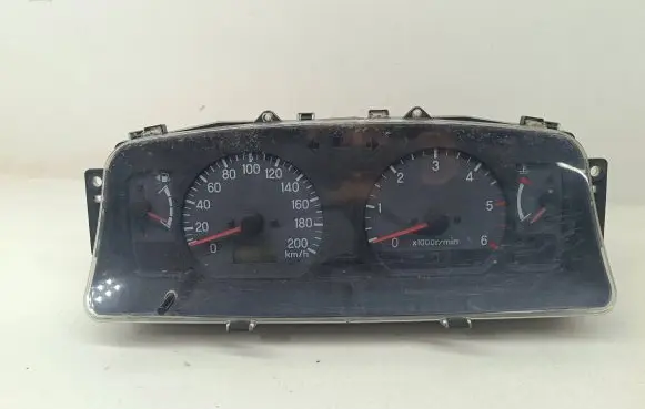 Mitsubishi Pajero Speedometer (instrument cluster) MR417302 MR417303 2573105850