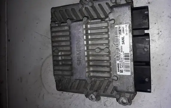 Ford Focus Engine control unit/module 5WS40303K