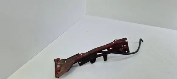 Audi A4 S4 B9 Fender mounting bracket 8W0821135C