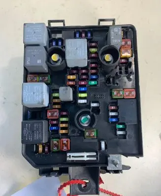 Opel Mokka Fuse module 95263744