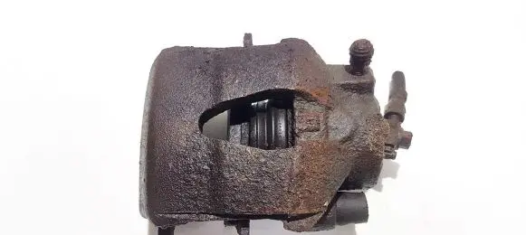 Volkswagen Jetta V Front brake caliper