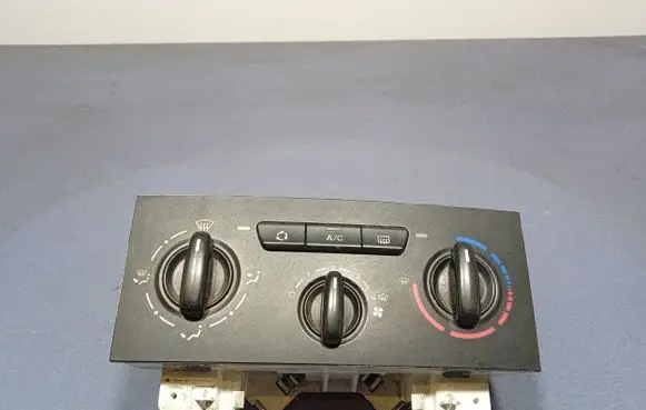 Citroen Berlingo Climate control unit 181440100